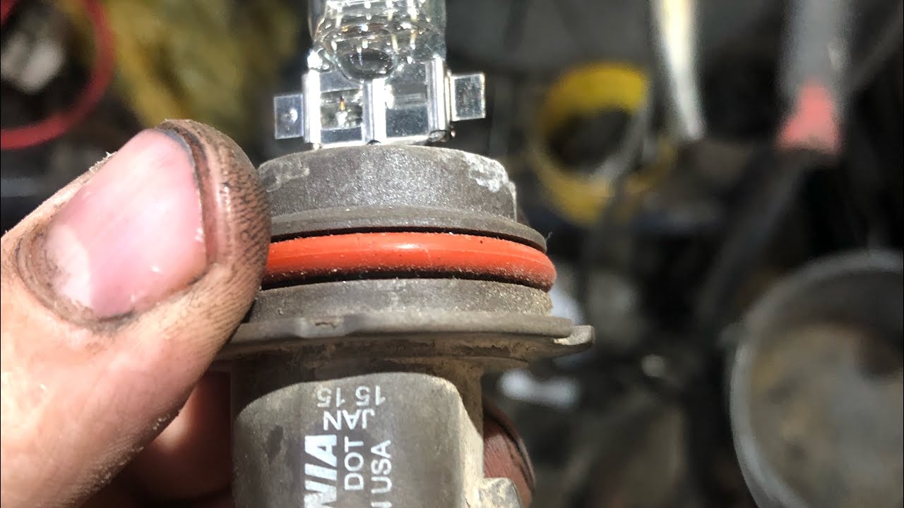 Лампы фар Опель Фронтера наконец-то нашёл причину - YouTube