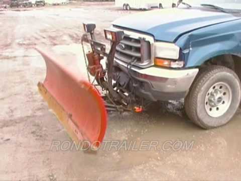 WESTERN UNIMOUNT 8 5' SNOW PLOW IN ACTION