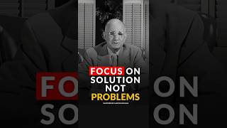 Focus on Solutions, Not Problems 💡 | Think and Grow Rich 🚀 | Napoleon Hil #shorts