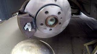 Vw Polo   Front Brake Discs & Pads