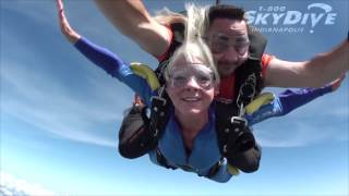 Mary Beth's Tandem skydive!