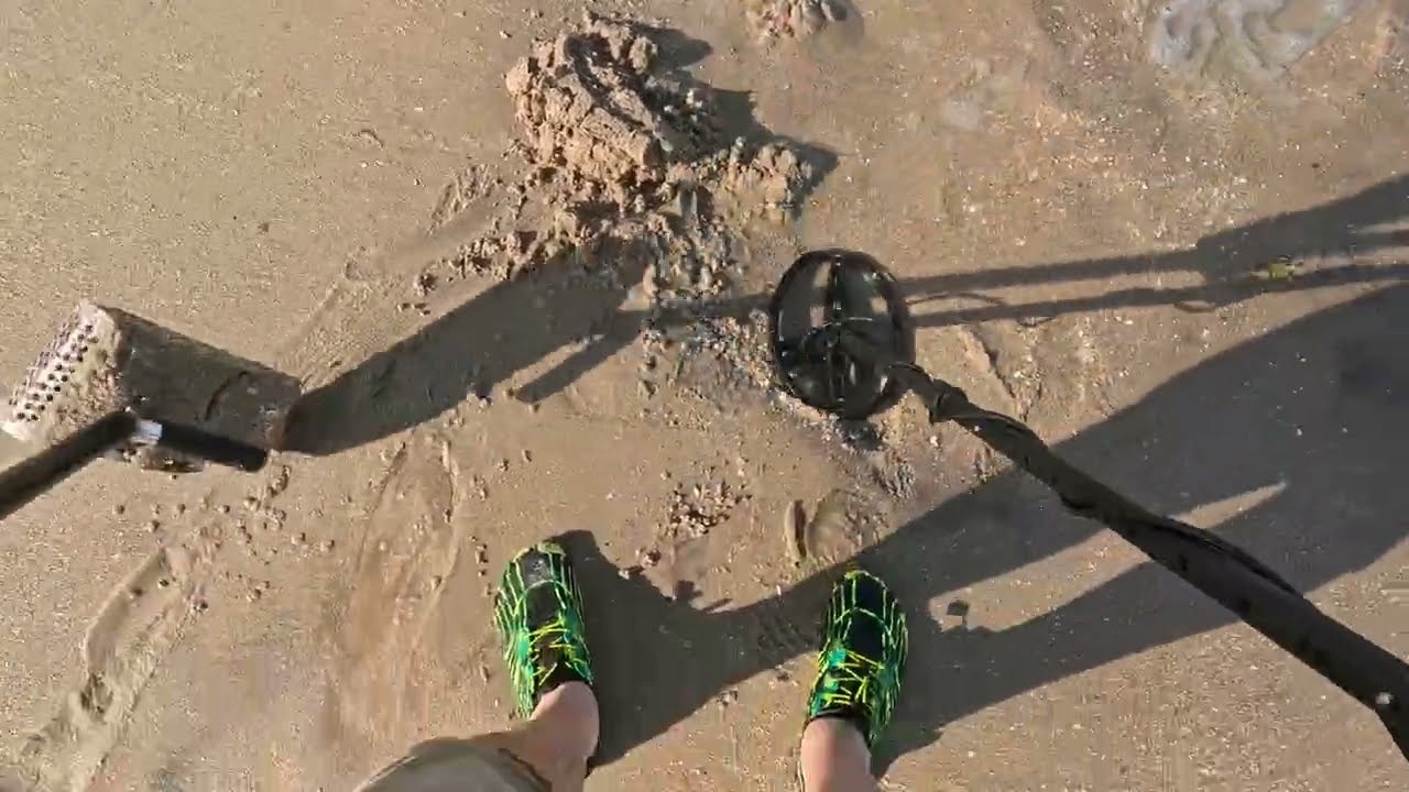 Metal detecting 1715 plate fleet treasure pt1 A bucket list metal detecting 