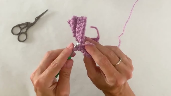 Crochet twisted cable stitch tutorial (with no post stitches!) - Dora Does