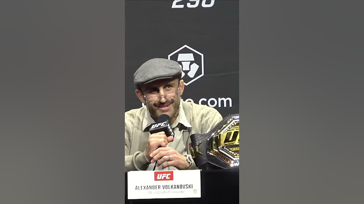 Volk Explains Old Man Outfit at UFC 298 Press Conference #ufc #ufc298 #volkanovski