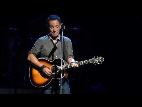Hunter Of Invisible Game-Bruce Springsteen(12-02-2014 Adelaide Entertainment Centre,Australia)
