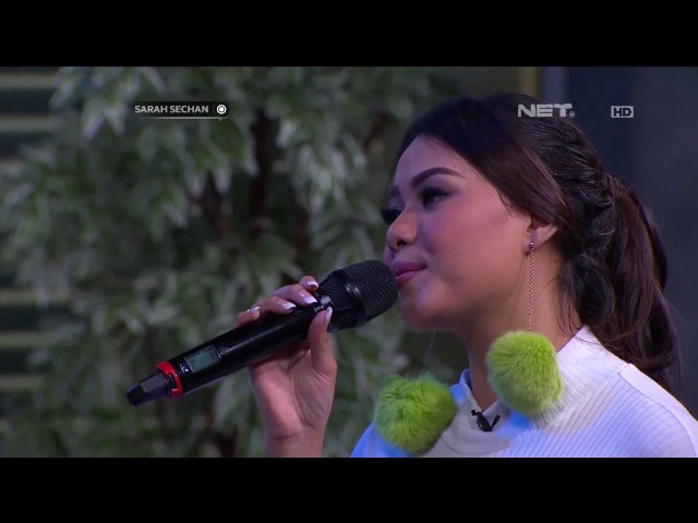 Rasya Ft. Aurel Hermansyah - Cinta Surga ( Live at Sarah Sechan ) class=