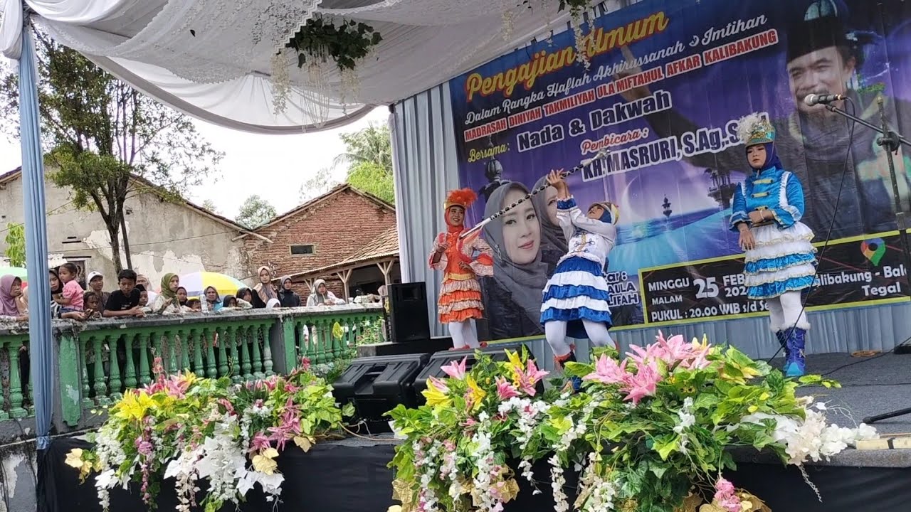 ATRAKSI MAYORET DRUMBAND MTS NURUL ULUM JEMBAYAT