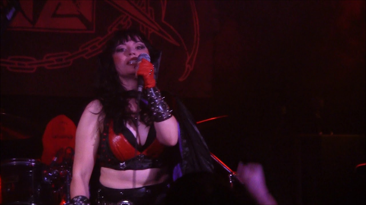 Guarda SAVAGE MASTER - "The Ripper In Black" 5/4/19 Live @ Small's, Detroit su YouTube Guarda SAVAGE MASTER - "The Ripper In Black" 5/4/19 Live @ Small's, Detroit su YouTube