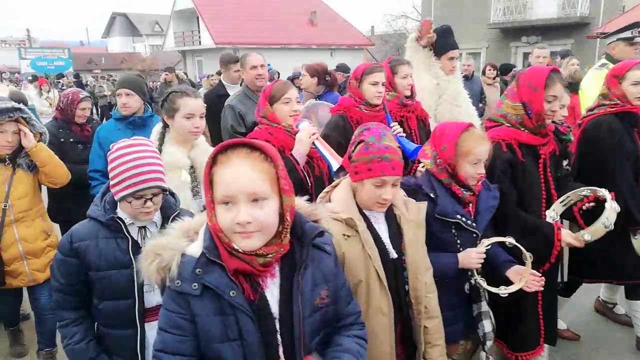 Video și foto: Datini și obiceiuri la Roznov