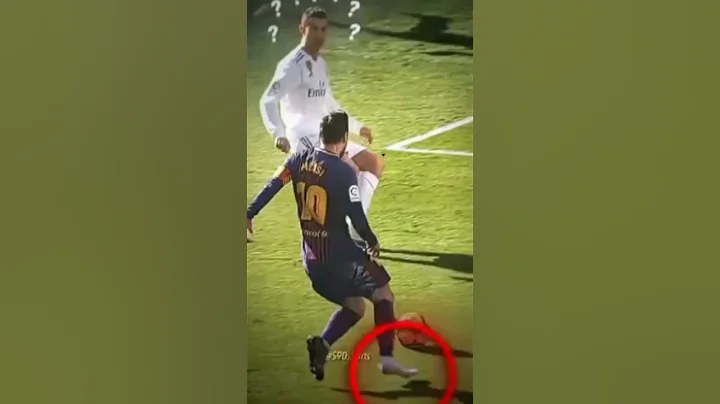 Others doing knee slide vs last one ☠️ | #trollface #skulledit #kneeslide