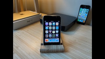 Unboxing an iPod touch 3rd Gen on iOS 3