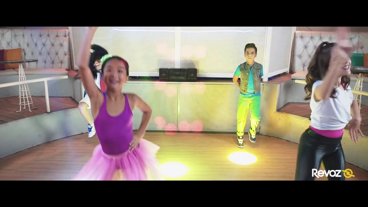 tenis de rodinha revoz