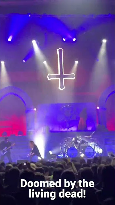 Mercyful Fate - Doomed by the Living Dead mosh pit in boston #metal #mercyfulfate #moshpit