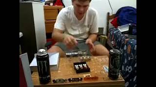 Unboxing/Reviewing a Alien Workshop Tech Deck SK8shop set!!