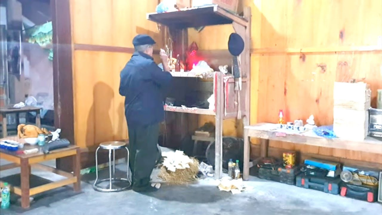 New Year 2023 offerings to welcome 2024 of the red dao lumienh of the Ly family