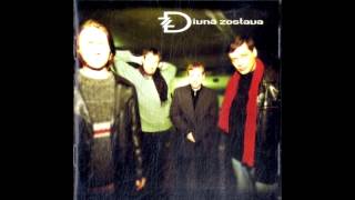 Divná zostava - Ďaleko za morom