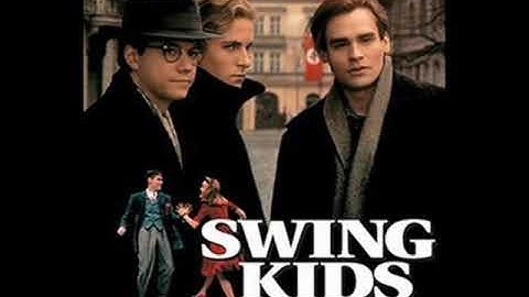 Life Goes To A Party And Jumpin' At The Woodside - Benny Goodman (Swing Kids)