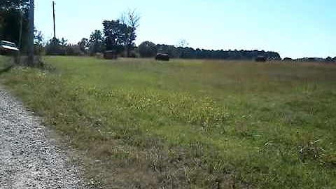 Brett Mueller flying Nissan