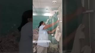 Buhay Housekeeperhotel Cleaner Dito Sa Greece