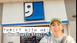 Thrift with Me on Earth Day   Goodwill Finds Booth Refresh & Thrifting Therapy!  Antique Acres