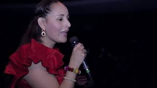 Video thumbnail of "OJOS AZULES - NANCY MANCHEGO"