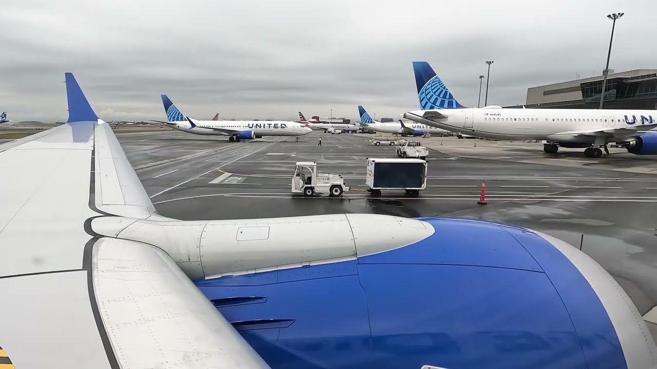 United Airlines B737-MAX9 Boston - Newark (BOS-EWR) (09/24/2025)(4K)