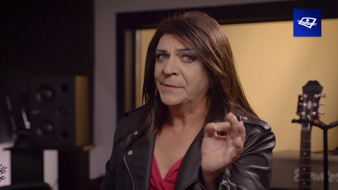 Cette année-là | Sketch | Entrevue de Marc Labrèche avec Lucie Laurier et David La Haye