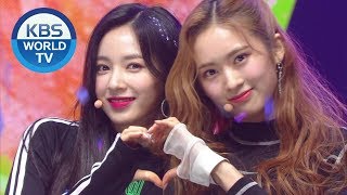 Cherry Bullet(체리블렛) - Hands Up (무릎을 탁 치고) [Music Bank / 2020.03.06] Resimi