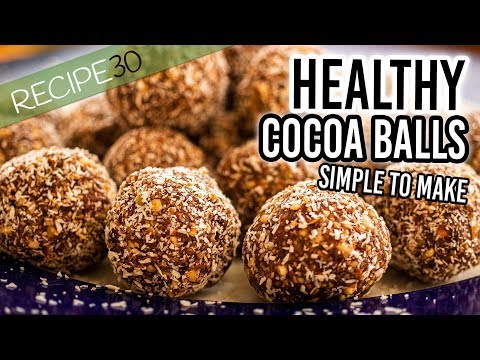 Healthy cocoa balls made with fruit and nuts