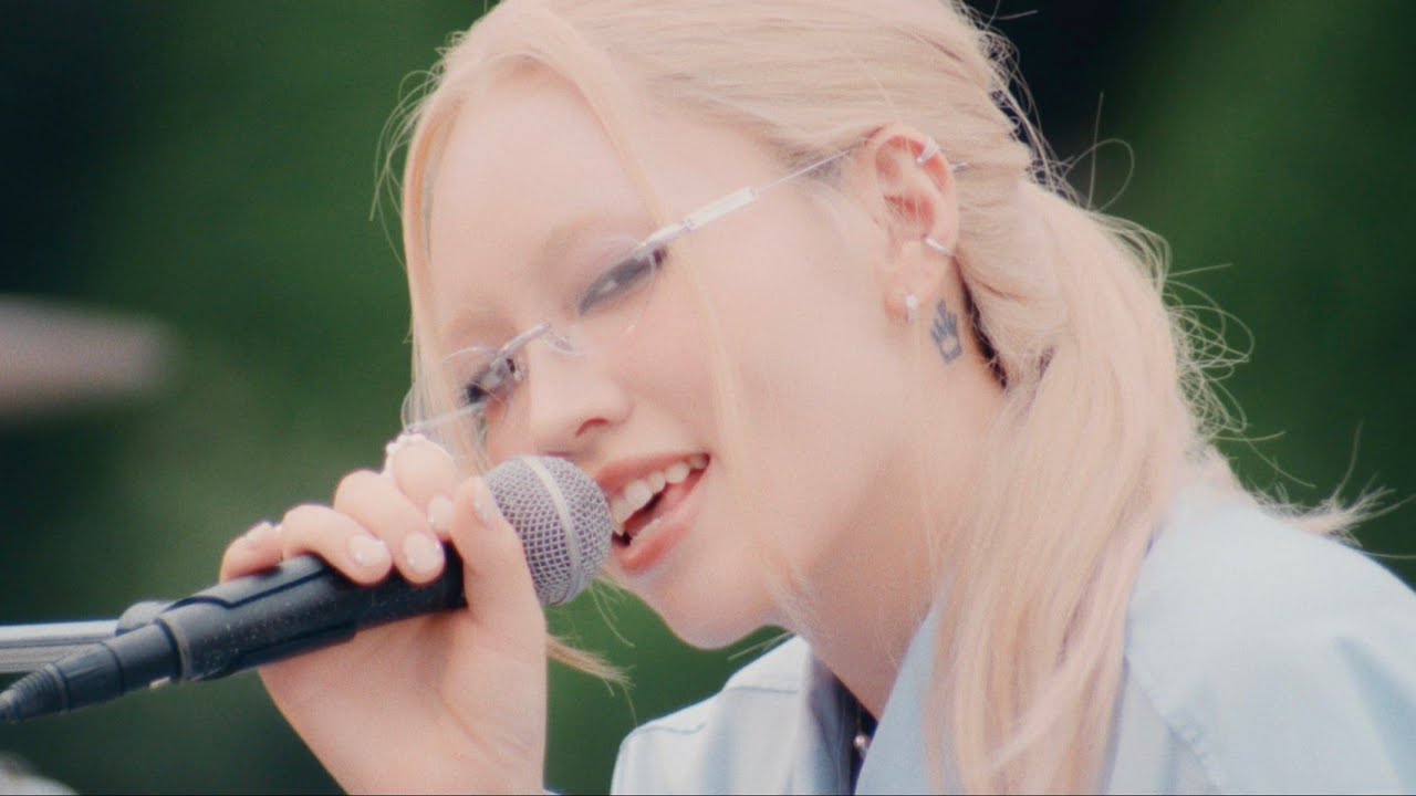 ちゃんみな - I hate this love song (Acoustic Session) [Official Performance Video]