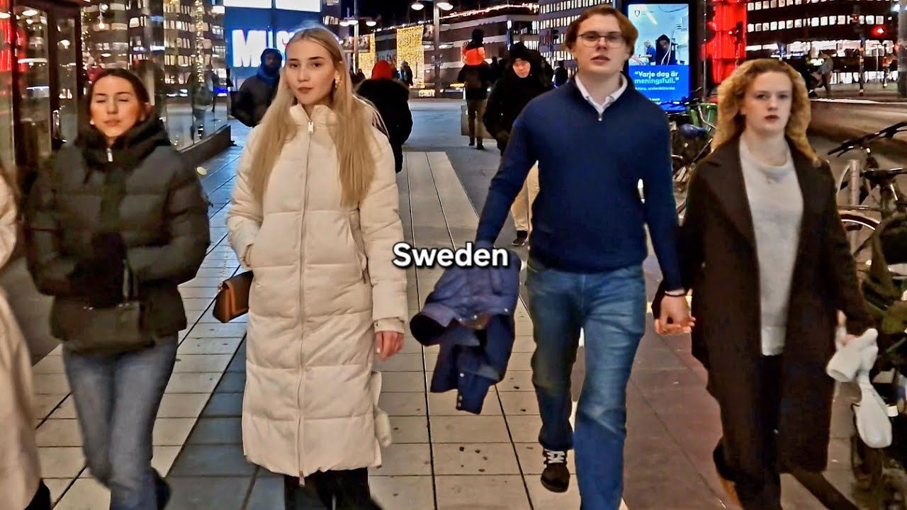 🇸🇪 Cold Evening Walk in Stockholm