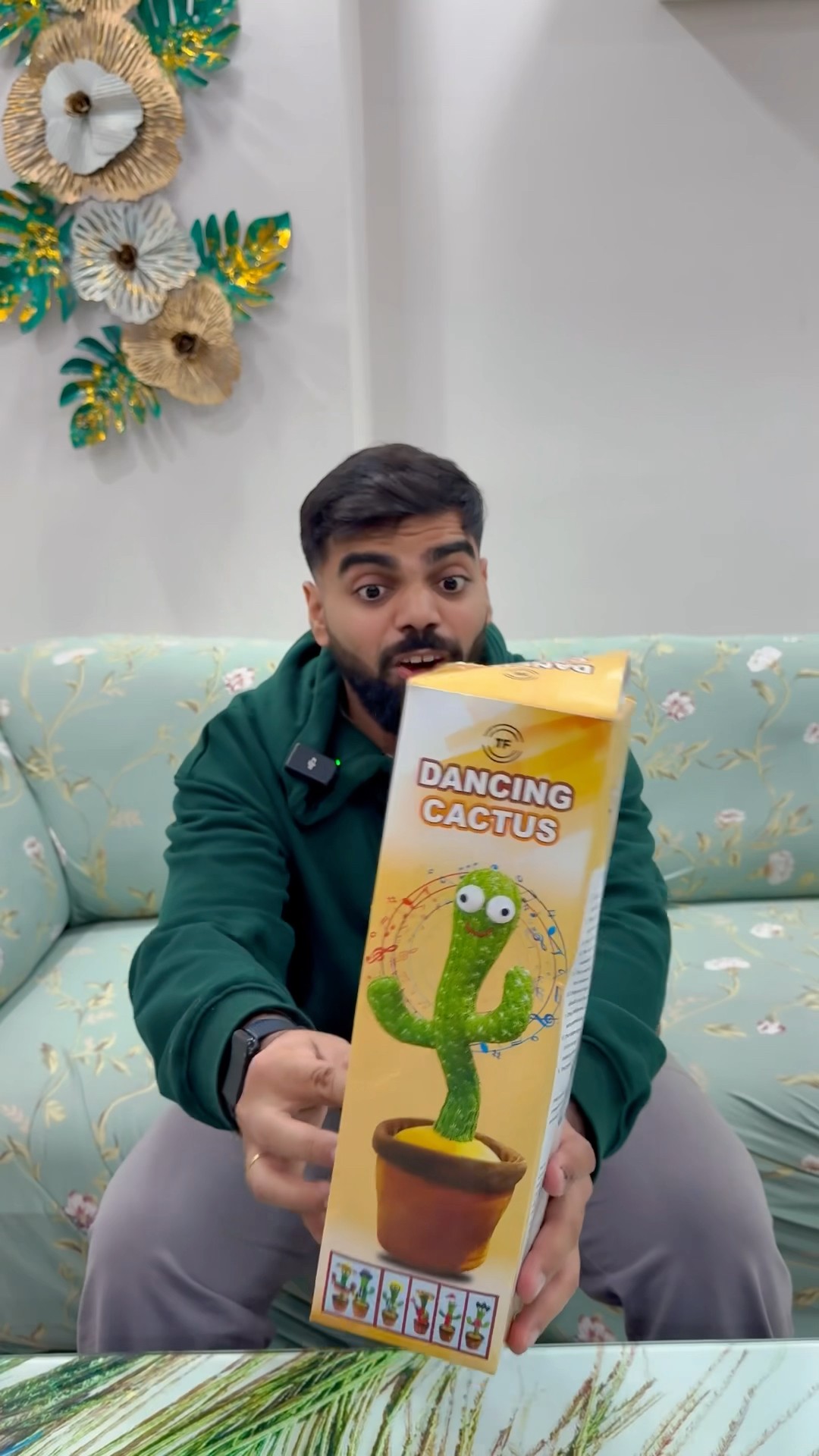 Mummy ni Gaurav ko diya dancing cactus #shorts #youtubeshorts #gauravaroravlogs