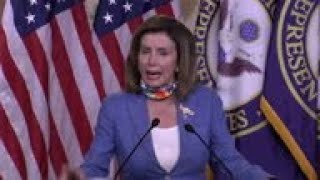 Pelosi hits Trump on Russia after intel briefing