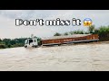 BharatBenz 4928t 22 wheeler heavy truck crossing river | Mercedes engine ka power | Damder power