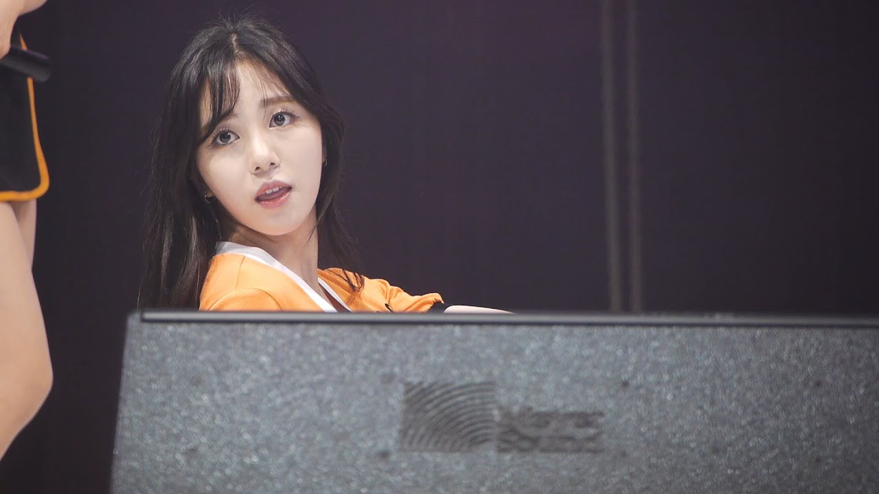 151103 아주대 통통콘서트 AOA 민아 짧은치마