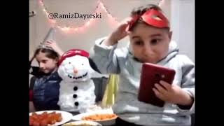 Burak Reis Efkarlı Şarkı Söylüyor Vay Be Sana Bunu Yapan Hayat Bize Neler Yapmaz