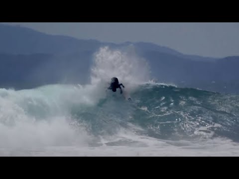 Vídeo: Cómo Surfear En Costa Rica Me Convirtió En Un Hermoso Ser Humano - Matador Network