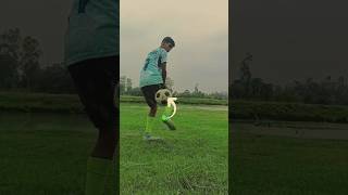 Easy back pass tutorial⚽ #football #skills #cr7