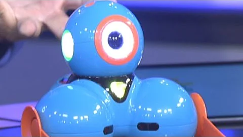 Robots help teach kids how to code - DayDayNews