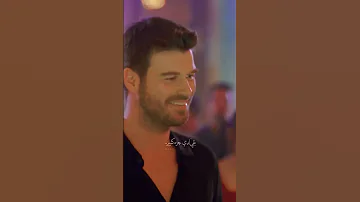 الكؤوس كسرت من أجلك هذة الليلة 