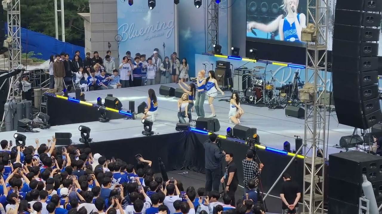 아이브 IVE - I AM 연세대학교 아카라카 Yonsei University AKARAKA 250524