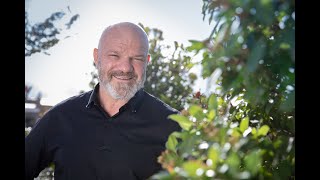 Philippe Etchebest : ses touchantes confidences sur l'adoption de son fils