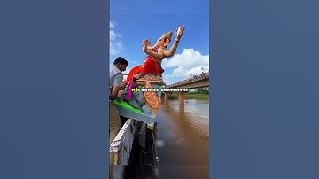 Vì sao tượng thần được bỏ xuống sông 😲