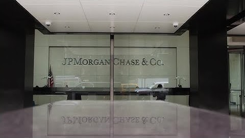 Analysts worry bigger JPMorgan is 