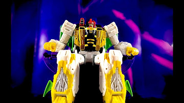Transformers Legacy G2 Universe Decepticon Jhiaxus action figure review