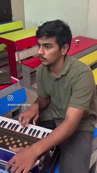 In the version of musicians🌸🎵🎹🎧#song #music #trending #trendingshorts