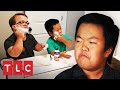 Alex aprende a rasurarse y descubre algo asqueroso | Una gran familia | TLC Latinoamérica