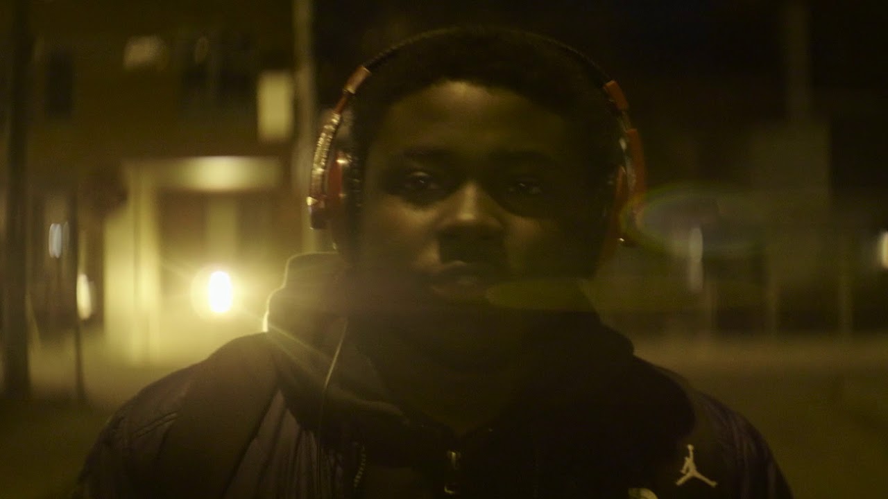 Watch Izzy-S - La Zone (Clip Officiel) on YouTube Watch Izzy-S - La Zone (Clip Officiel) on YouTube