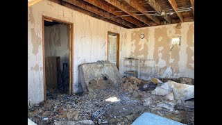 Hoarded Abandon Or Ugly House shorts hoarder abandoned  ugly house clean hoarding socal