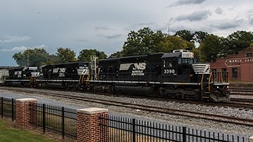 NS G47 Southbound with EMD SD40-2 trio